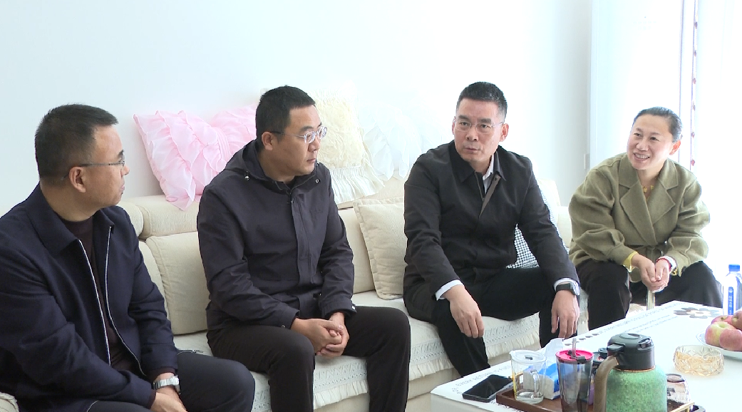 鲁永飞调研供热准备工作